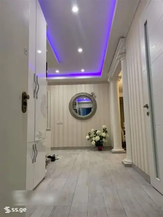 იყიდება, ბინა