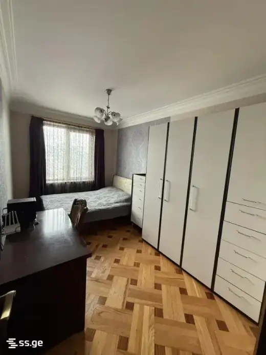 იყიდება, ბინა