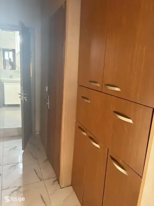 იყიდება, ბინა