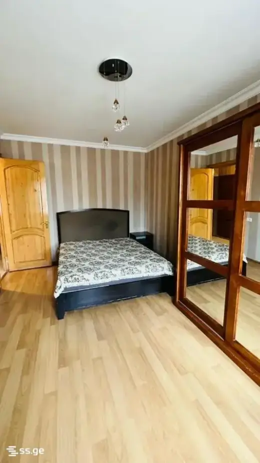 ქირავდება, ბინა