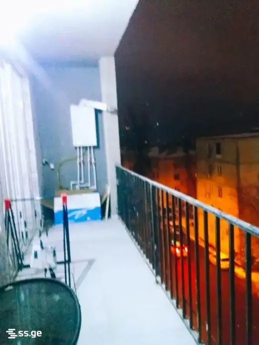 იყიდება, ბინა