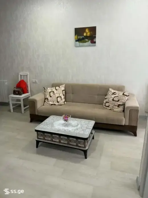 ქირავდება, ბინა