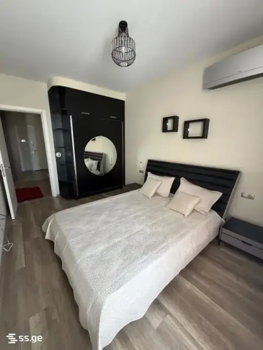 ქირავდება, ბინა