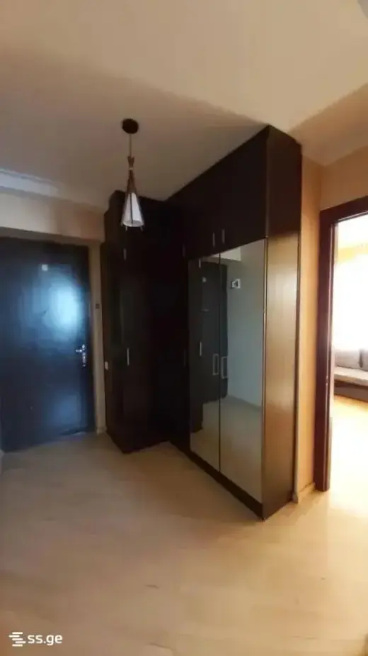 იყიდება, ბინა