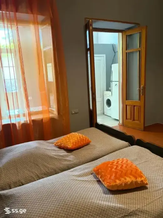 ქირავდება, ბინა