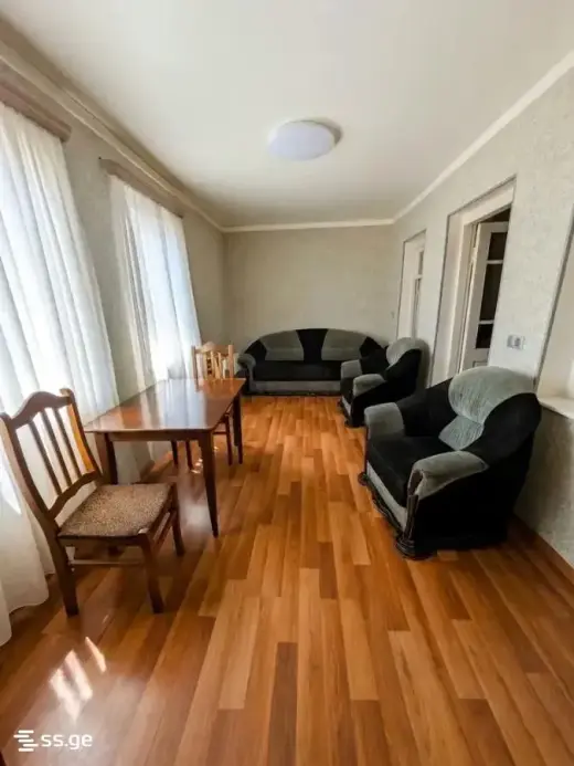 იყიდება, კერძო სახლი