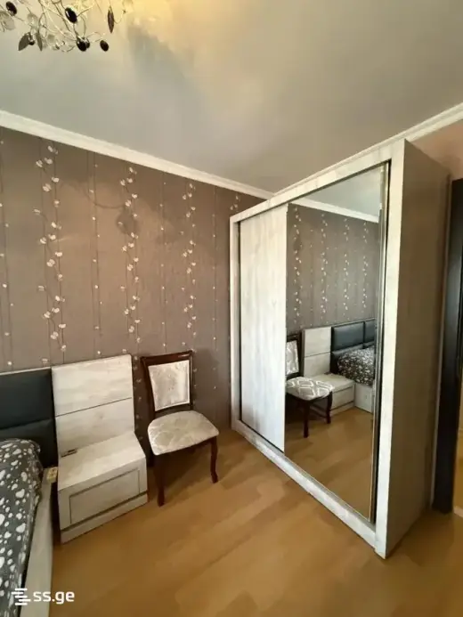 იყიდება, ბინა