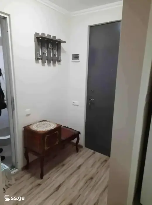 ქირავდება, ბინა