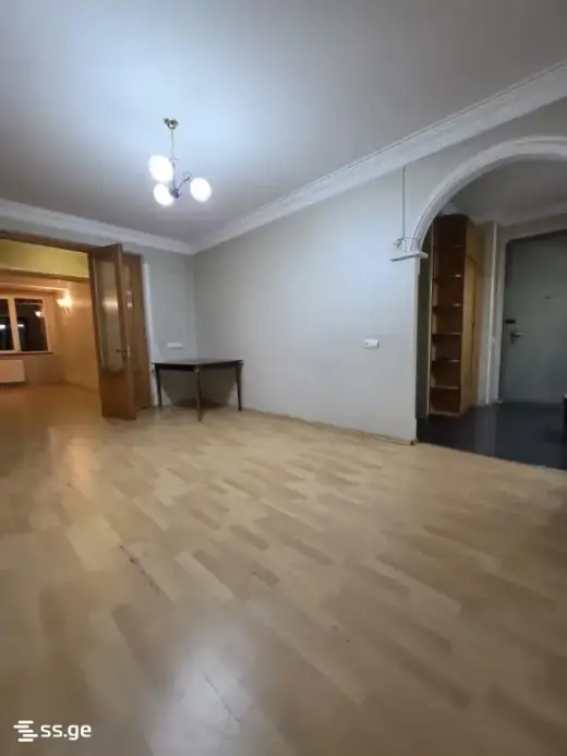 ქირავდება, ბინა