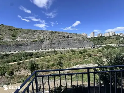 იყიდება, ბინა