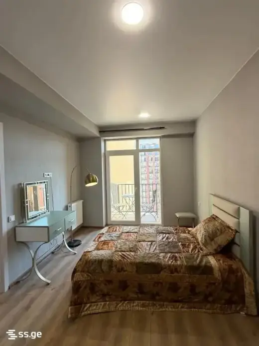 იყიდება, ბინა