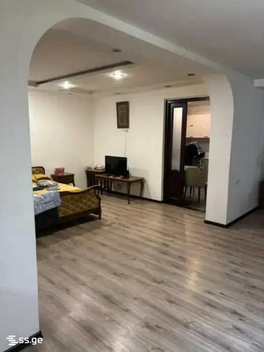 იყიდება, კერძო სახლი