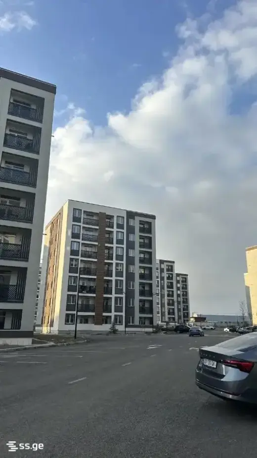 იყიდება, ბინა