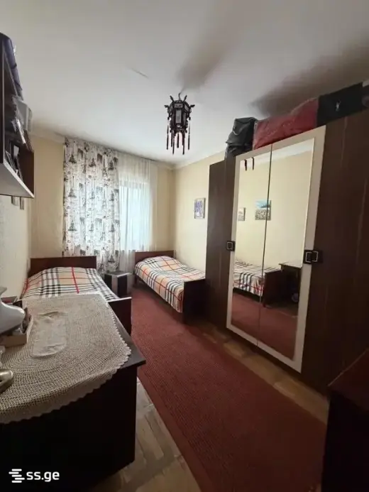 იყიდება, ბინა