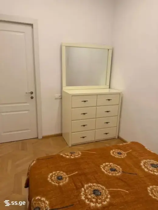 იყიდება, ბინა