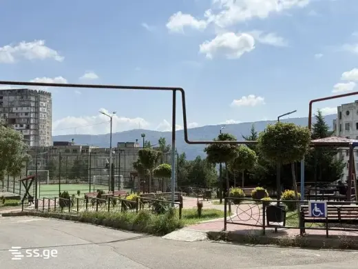 იყიდება, ბინა