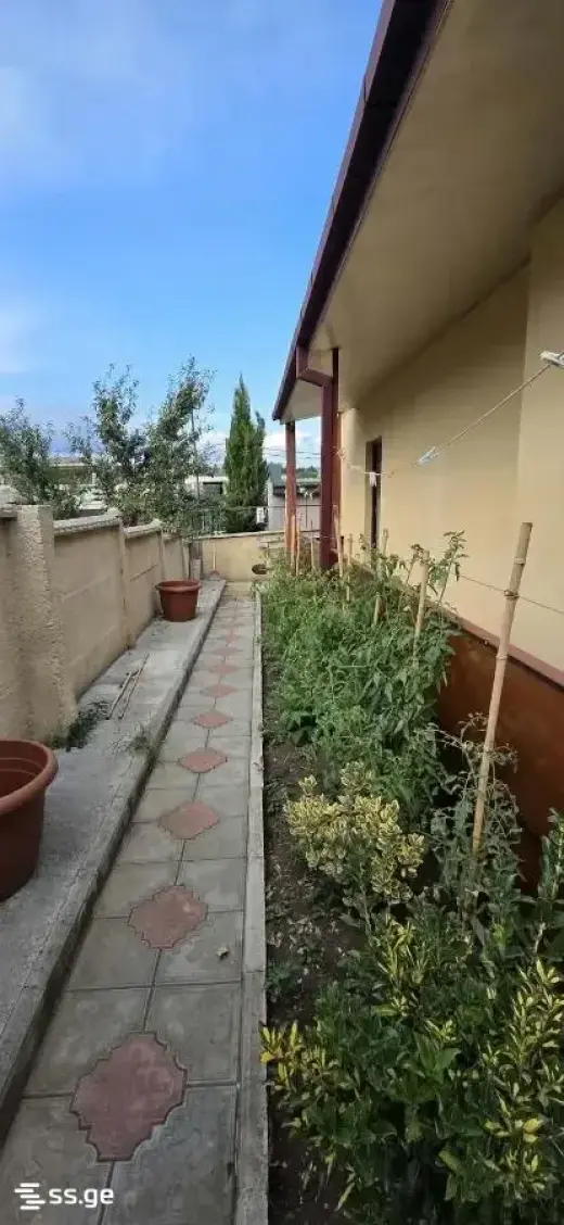 იყიდება, კერძო სახლი