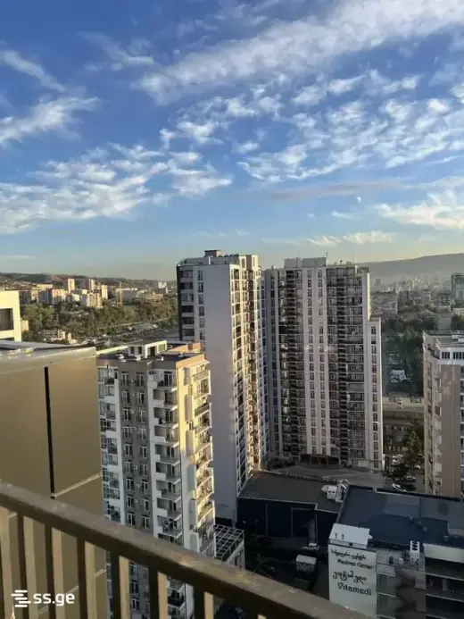 იყიდება, ბინა