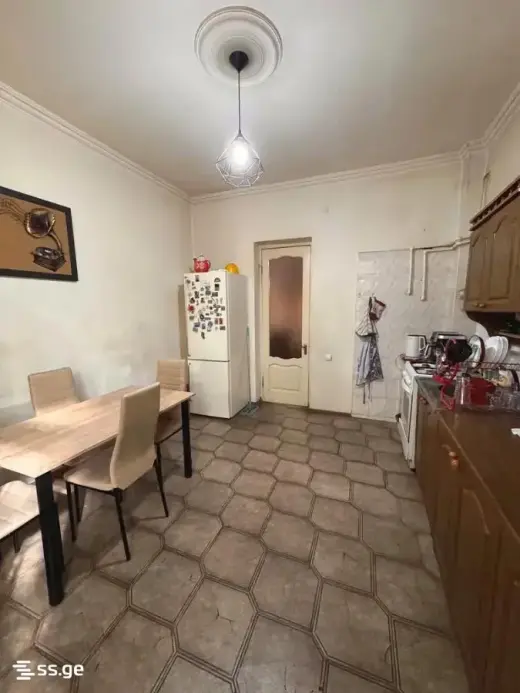 ქირავდება, ბინა
