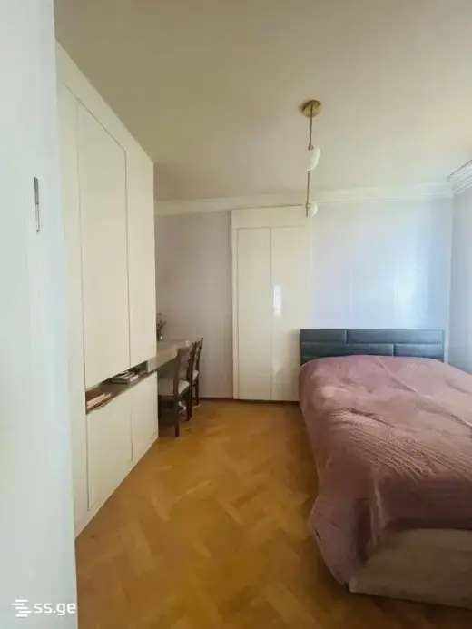 იყიდება, ბინა