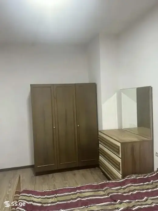 ქირავდება, ბინა