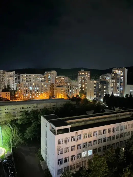 იყიდება, ბინა