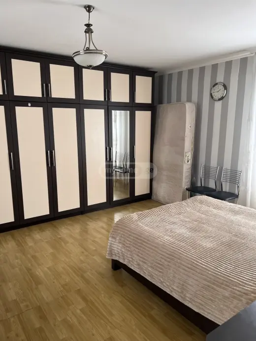 იყიდება, კერძო სახლი