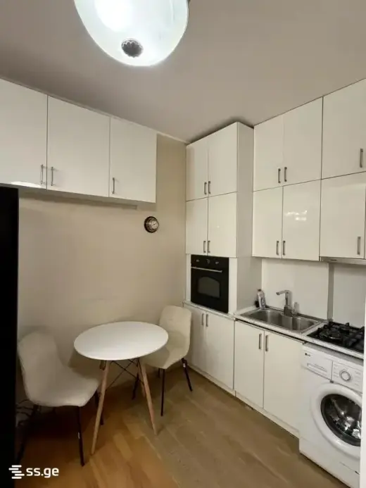 ქირავდება, ბინა