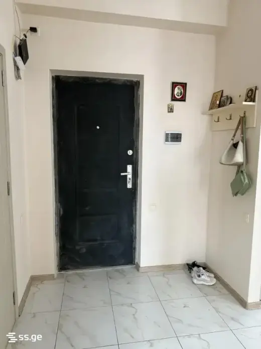 იყიდება, ბინა