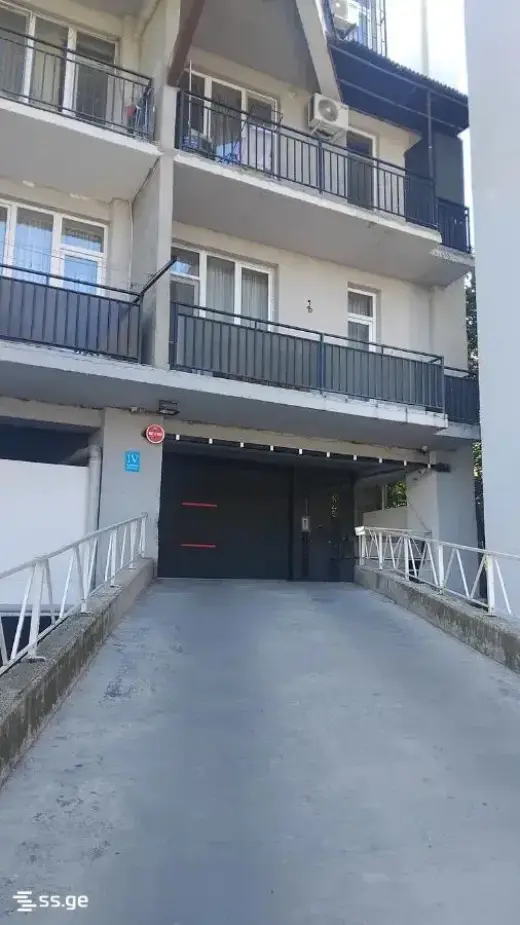 იყიდება, ბინა