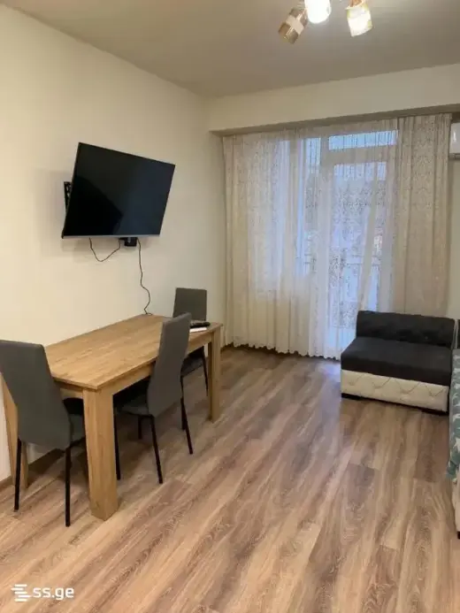 ქირავდება, ბინა