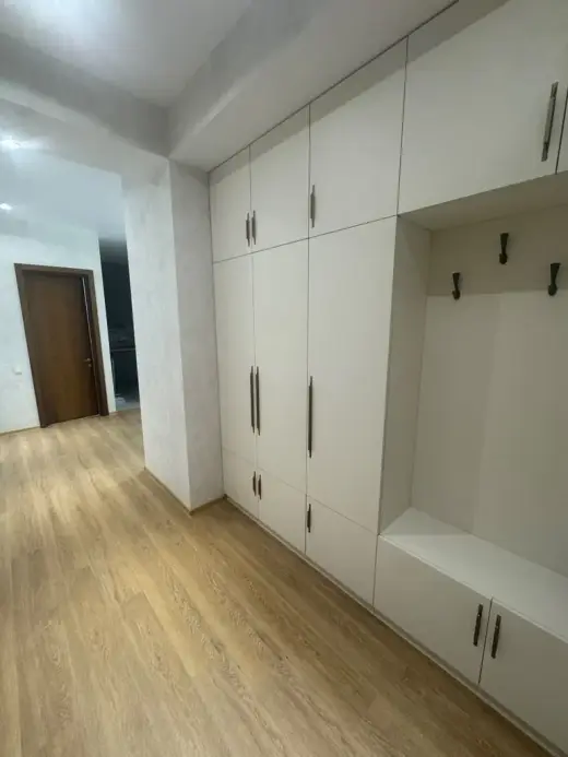 იყიდება, ბინა
