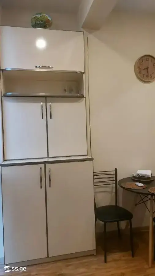 ქირავდება, ბინა