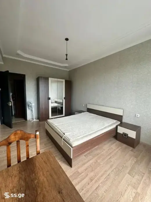 იყიდება, ბინა