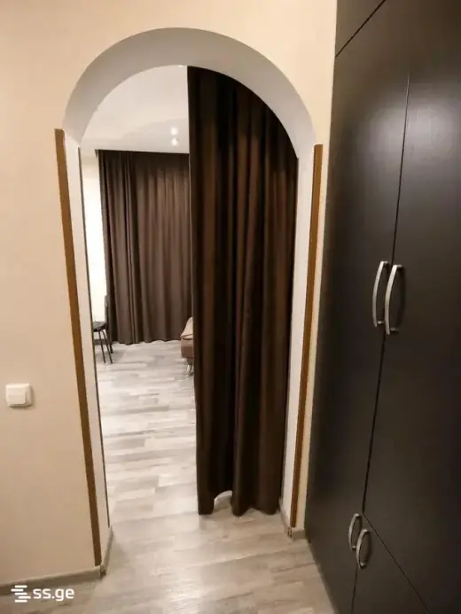 იყიდება, ბინა
