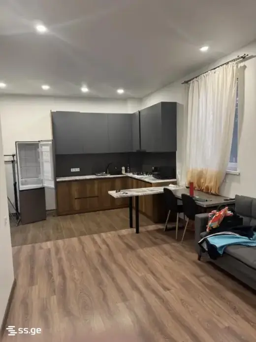 For Rent, Apartment