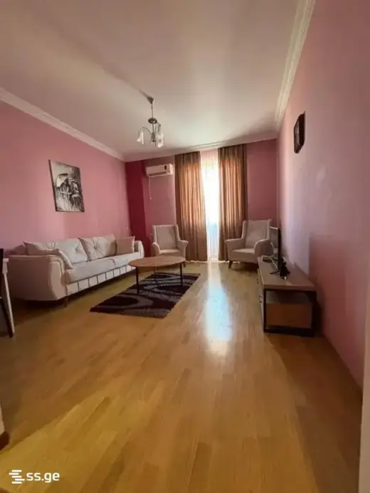 ქირავდება, ბინა