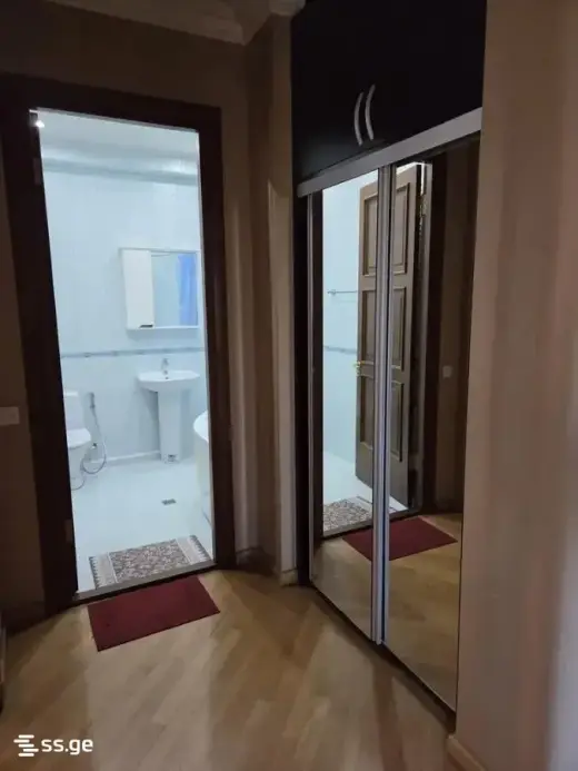ქირავდება, ბინა