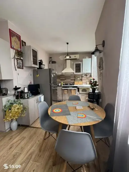 იყიდება, ბინა