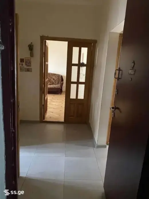 იყიდება, ბინა