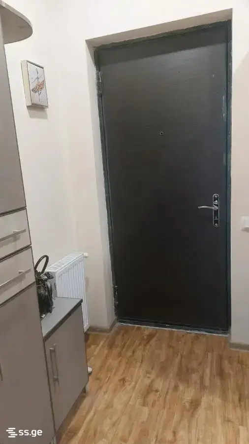 ქირავდება, ბინა