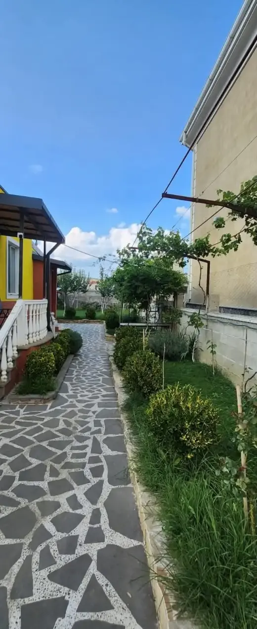 იყიდება, კერძო სახლი