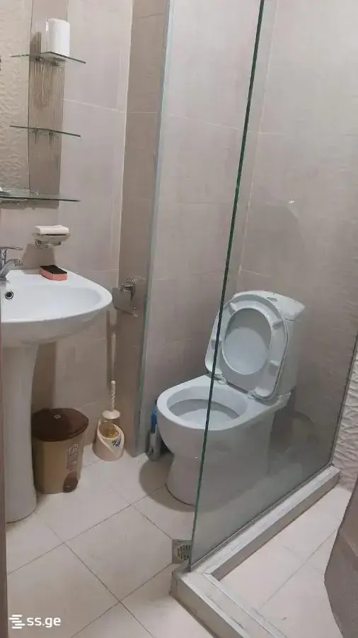ქირავდება, ბინა