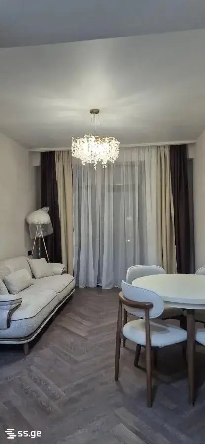 იყიდება, ბინა