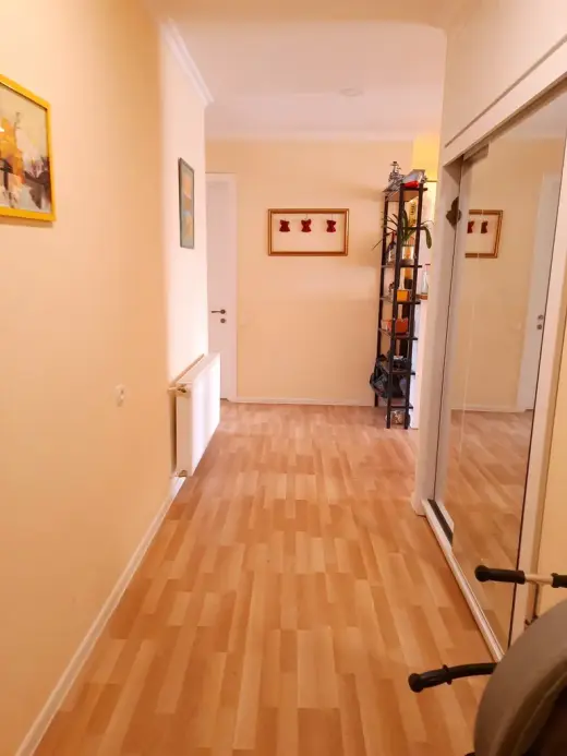 იყიდება, ბინა