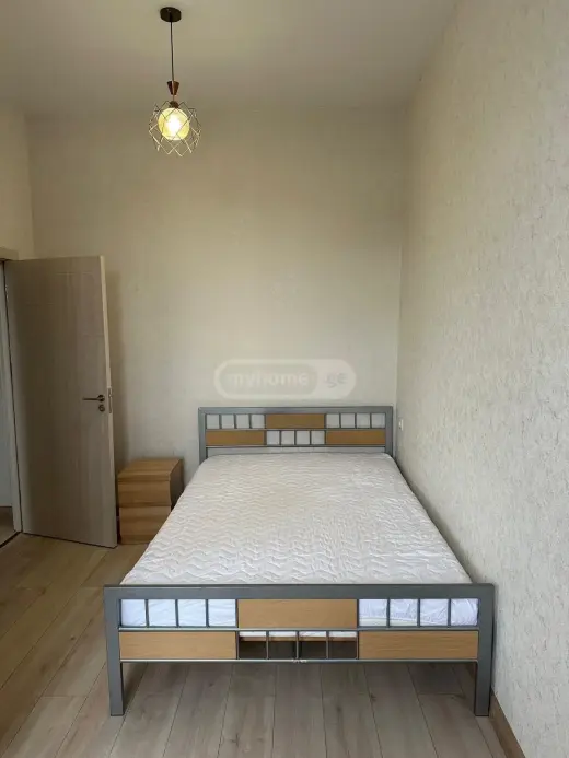 ქირავდება, ბინა