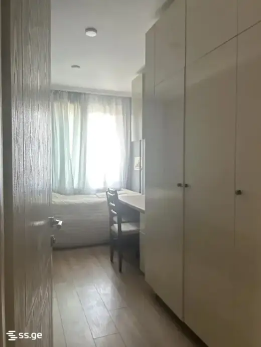 იყიდება, ბინა