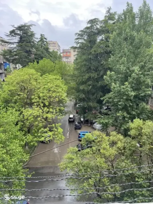 იყიდება, ბინა