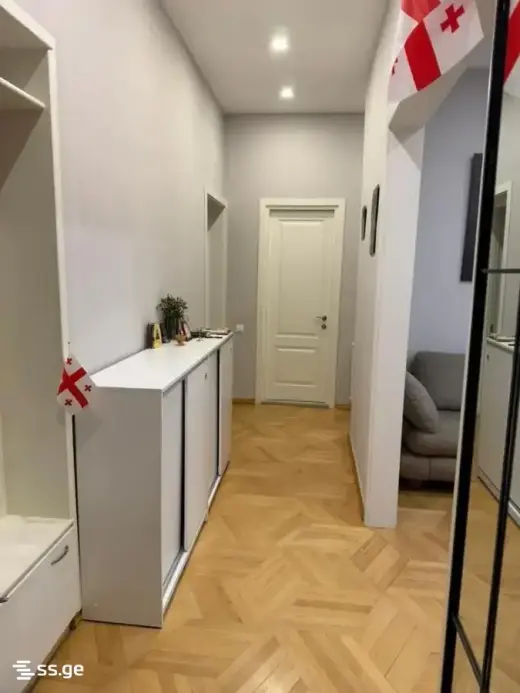 იყიდება, ბინა