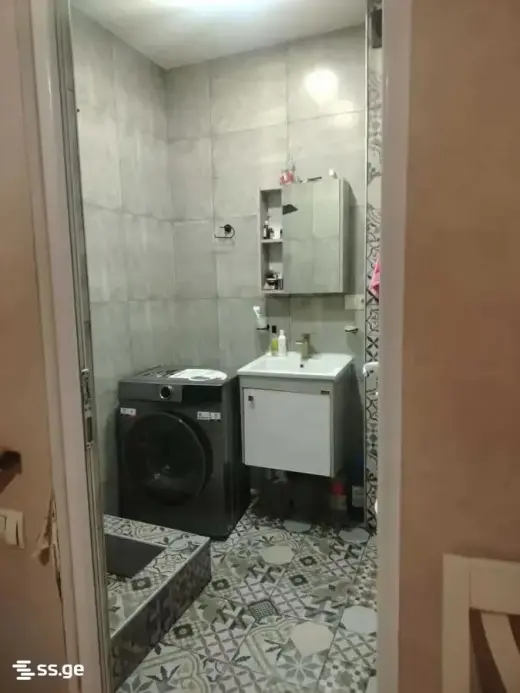 იყიდება, ბინა